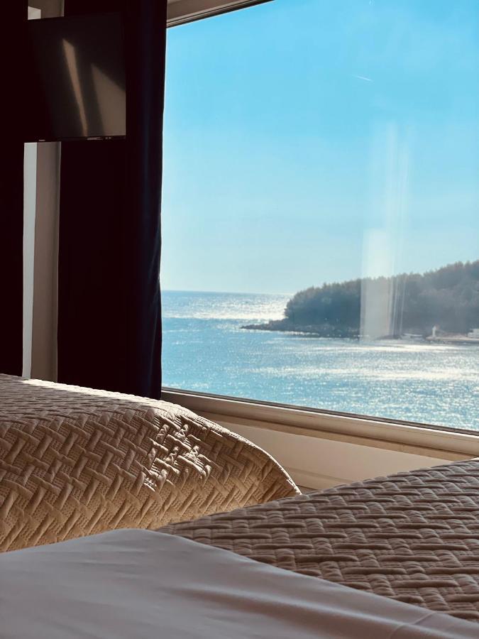 Ionian Terrace Bed & Breakfast Himare Bagian luar foto