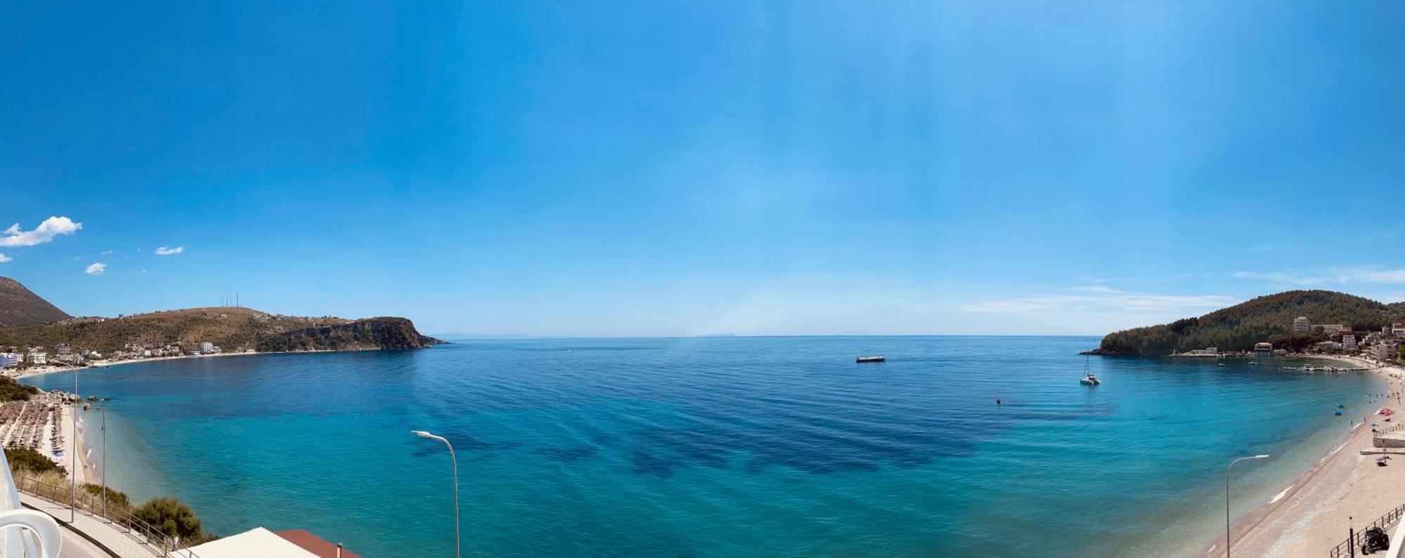 Ionian Terrace Bed & Breakfast Himare Ruang foto
